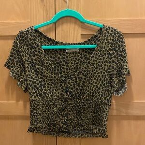 Urban outfitters cheetah print crop top size medium